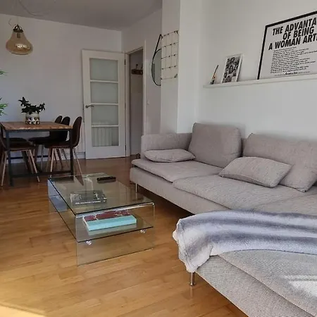 Daire Mar Salada. Apartamento En A Illa De Arousa, Galicia. *