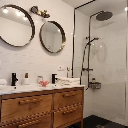 Daire Mar Salada. Apartamento En A Illa De Arousa, Galicia. *